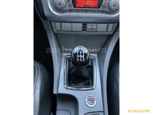 İKİZLERDEN TİTANİUM SUNROOF SÜRÜŞ MODU KEYLESS GO FOCUS