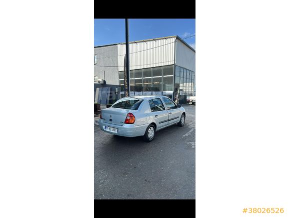 Sahibinden Renault Clio 1.4 RNA 2000 Model
