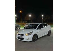 Sahibinden Hyundai Accent Blue 1.6 CRDI Biz 2012 Model  270.000 km Beyaz