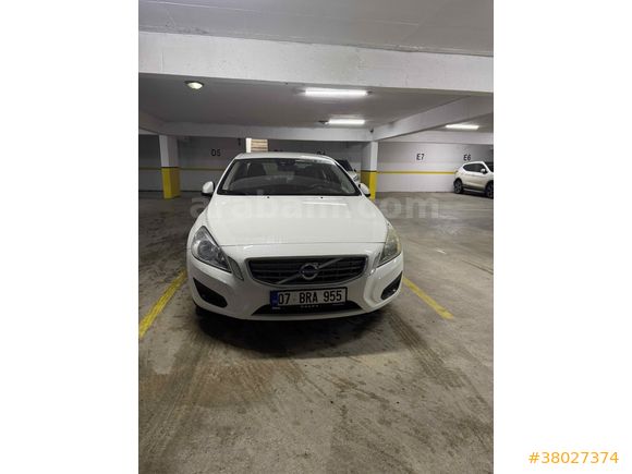 Bakımlı  Volvo S60 1.6 D Premium 2012 Model 