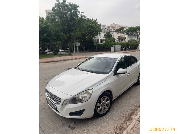 Bakımlı  Volvo S60 1.6 D Premium 2012 Model 