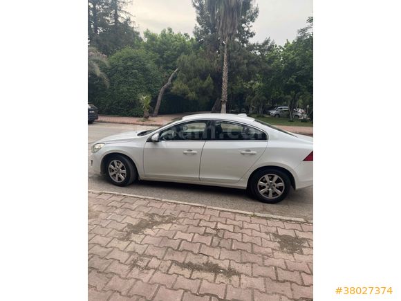 Bakımlı  Volvo S60 1.6 D Premium 2012 Model 