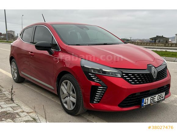 Sahibinden Renault Clio 1.0 TCe Evolution 2023 Model