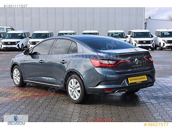 BÜYÜKSOYLU BEYSOY'DAN 2021 MEGANE SEDAN 1.5 JOY BLUEDCI EDC