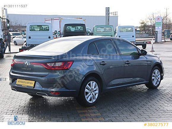 BÜYÜKSOYLU BEYSOY'DAN 2021 MEGANE SEDAN 1.5 JOY BLUEDCI EDC
