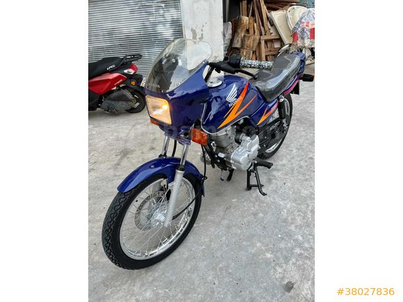 Hastasına titan deluxe 2002