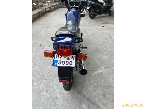 Hastasına titan deluxe 2002