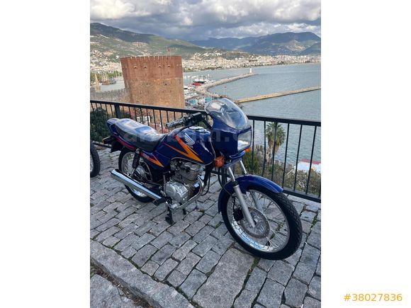 Hastasına titan deluxe 2002