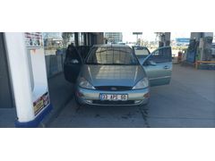 Sahibinden Ford Focus 1.6 Ghia 2000 Model