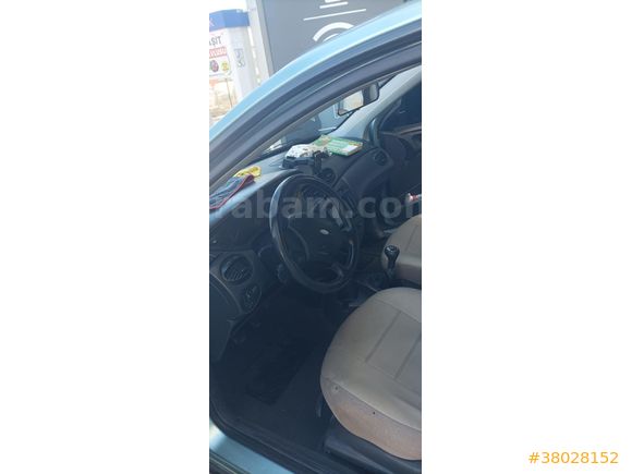 Sahibinden Ford Focus 1.6 Ghia 2000 Model
