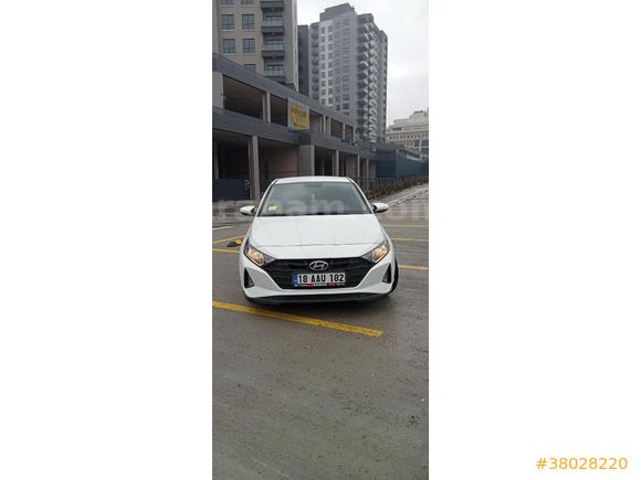 Sahibinden Hyundai i20 1.4 MPI Jump 2020 Model  19.500 km Beyaz