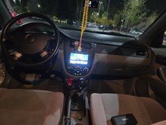 Sahibinden Chevrolet Lacetti 1.4 SE 2008 Model  85.000 km Gri