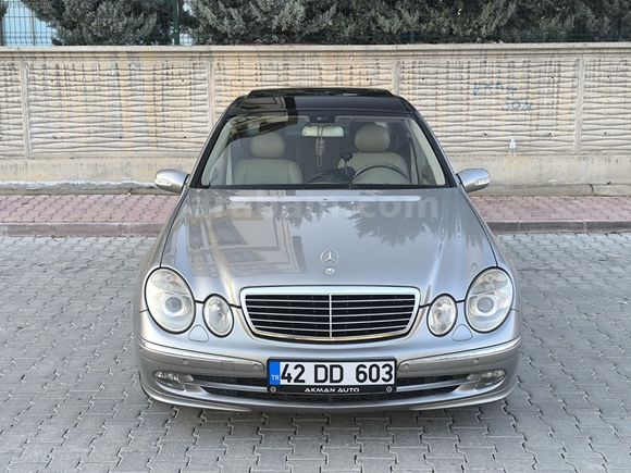 2004 MODEL E 200 CAM TAVAN DERİ ISITMA HAREKET Lİ KOLTUK