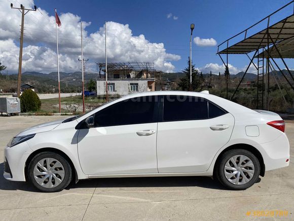   Sahibinden…2018 1.6 Life HATASIZ BOYASIZ düşük KM Masrafsız…