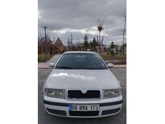 Memurdan Temiz Octavia 1.6 Ambiente 2005 Model 223.xxx de BEYAZ