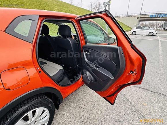 2014 CAPTUR SADECE BİR KAPI BOYALI 0.9 TURBO 90 HP