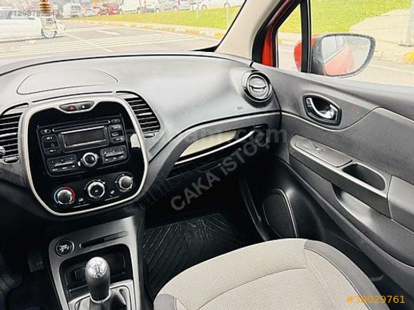 2014 CAPTUR SADECE BİR KAPI BOYALI 0.9 TURBO 90 HP