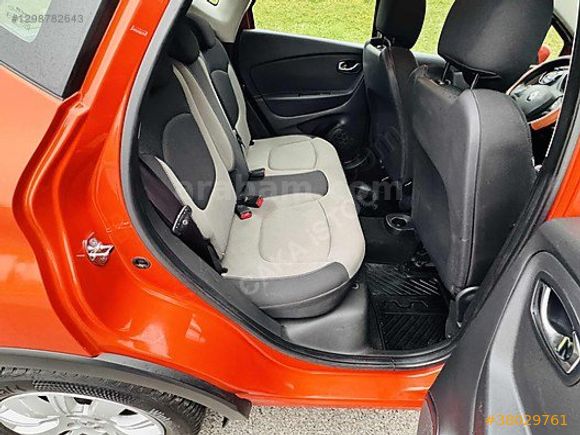 2014 CAPTUR SADECE BİR KAPI BOYALI 0.9 TURBO 90 HP