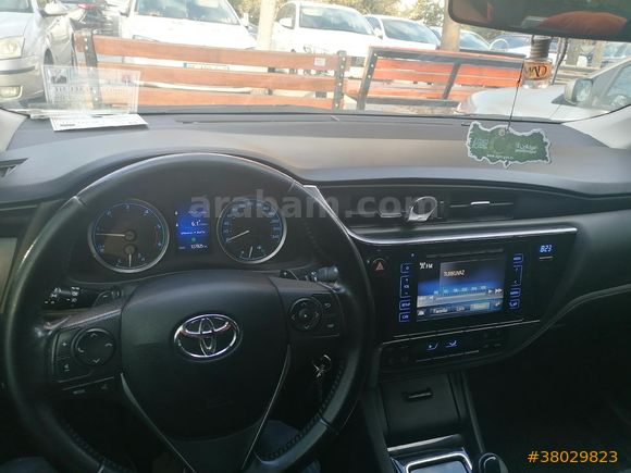 Sahibinden Toyota Corolla 1.4 D-4D Touch 2018 Model