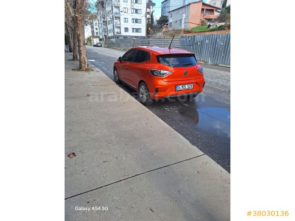 Sahibinden Renault Clio 1.0 TCe Evolution 2025 Model  7.000 km Turuncu