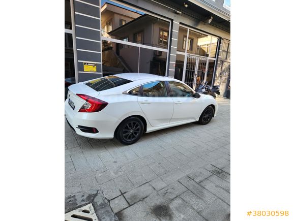 Sahibinden Honda Civic 1.6i VTEC ECO Elegance 2020 Model