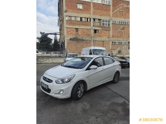 Sahibinden Hyundai Accent Blue 1.6 CRDI Mode Plus 2016 Model Beyaz