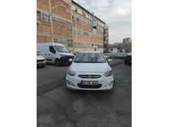 Sahibinden Hyundai Accent Blue 1.6 CRDI Mode Plus 2016 Model Beyaz