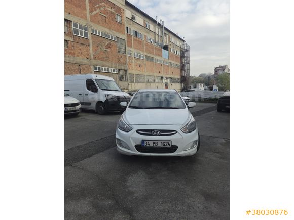 Sahibinden Hyundai Accent Blue 1.6 CRDI Mode Plus 2016 Model Beyaz