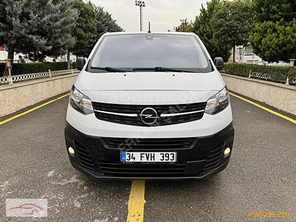 2022 BOYASIZ VİVARO DİZEL-OTOMATİK ÇİFT SÜRGÜ UZUN ŞASE %20kdv