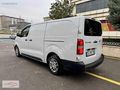 2022 BOYASIZ VİVARO DİZEL-OTOMATİK ÇİFT SÜRGÜ UZUN ŞASE %20kdv