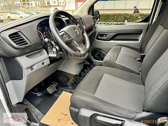 2022 BOYASIZ VİVARO DİZEL-OTOMATİK ÇİFT SÜRGÜ UZUN ŞASE %20kdv