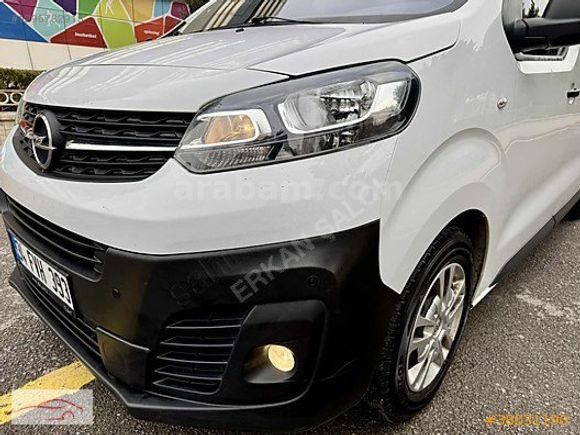 2022 BOYASIZ VİVARO DİZEL-OTOMATİK ÇİFT SÜRGÜ UZUN ŞASE %20kdv