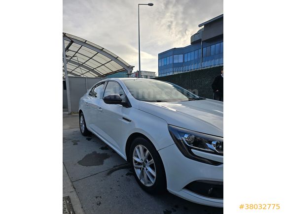 Sahibinden Renault Megane 1.5 dCi Touch 2017 Model 
