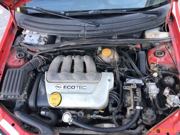 Sahibinden Opel Corsa 1.4 GLS 2000 Model  226.000 km Kırmızı