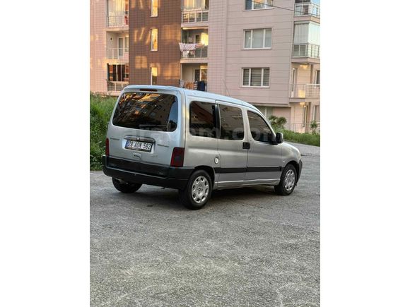 Sahibinden Peugeot Partner 1.9 D 2005 Model