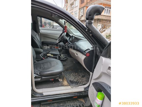 Sahibinden Mitsubishi L 200 4x4 Invite 2011 Model