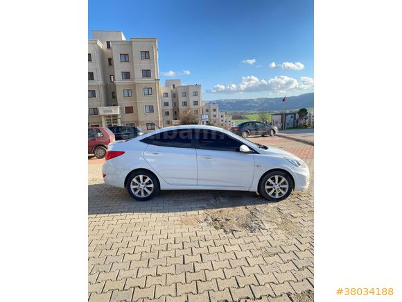 Sahibinden Hyundai Accent Blue 1.6 CRDI Mode Plus 2017 Model
