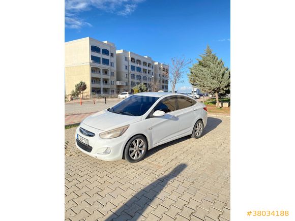 Sahibinden Hyundai Accent Blue 1.6 CRDI Mode Plus 2017 Model