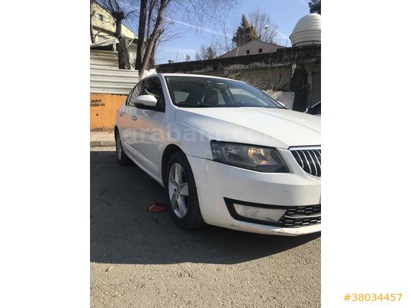 Sahibinden Skoda Octavia 1.6 TDI Optimal 2015 Model 
