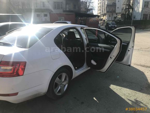 Sahibinden Skoda Octavia 1.6 TDI Optimal 2015 Model 