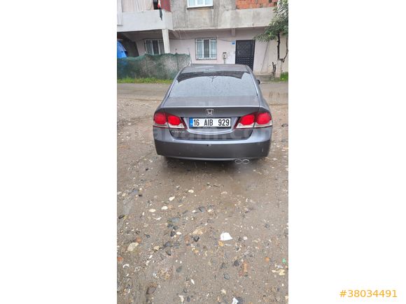 Sahibinden Honda Civic 1.6i VTEC Elegance 2012 Model