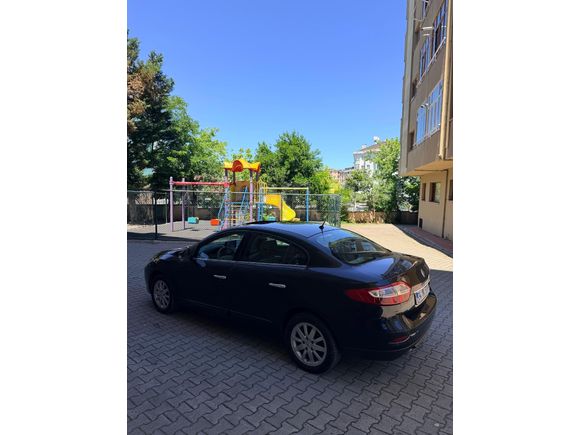 Sahibinden Renault Fluence 1.6 Privilege 2011 Model