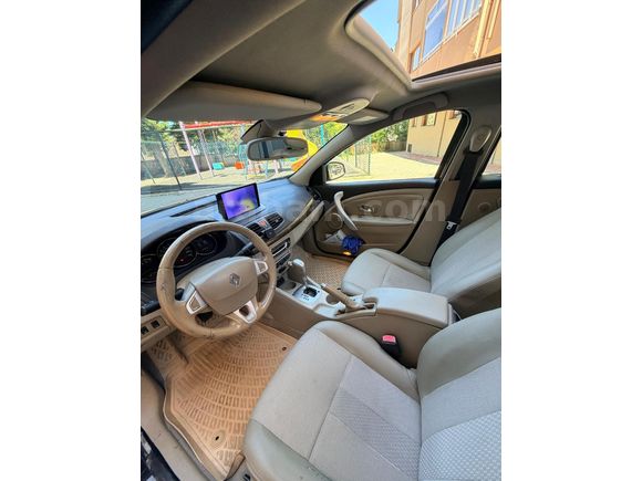 Sahibinden Renault Fluence 1.6 Privilege 2011 Model