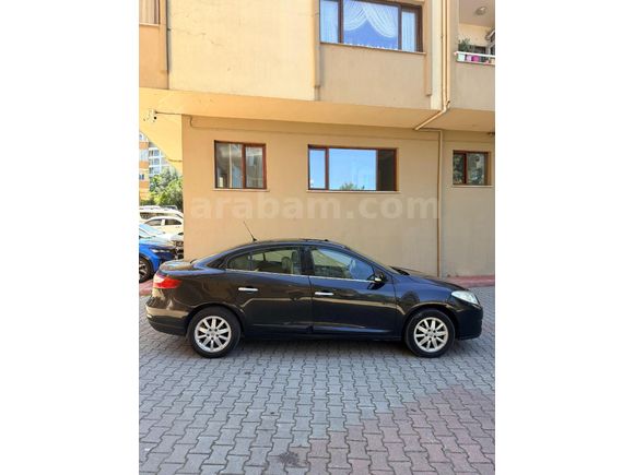 Sahibinden Renault Fluence 1.6 Privilege 2011 Model