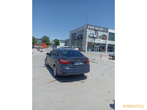 Sahibinden Ford Focus 1.6 TDCi Trend 2012 Model