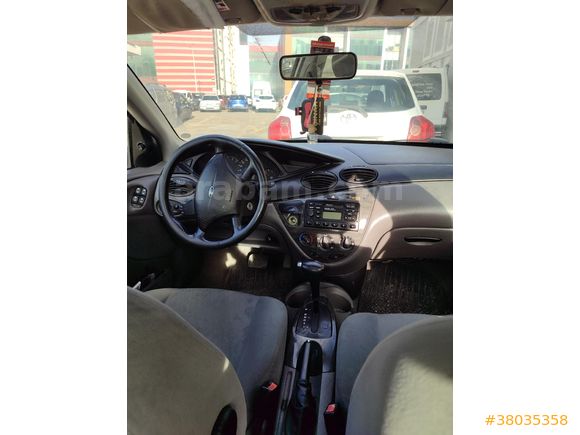 Sahibinden Ford Focus 1.6 Ghia 2001 Model