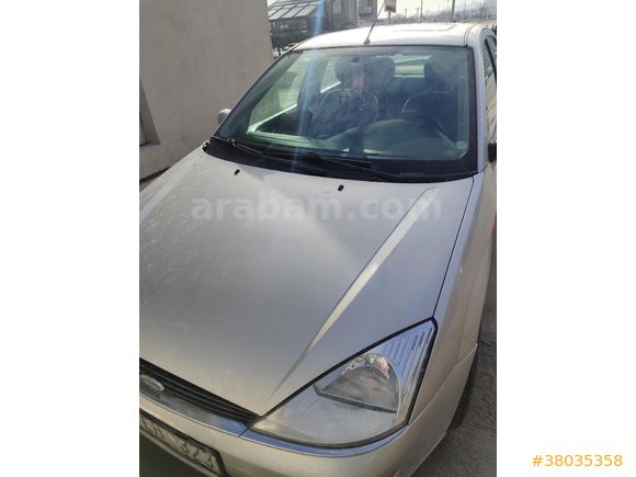Sahibinden Ford Focus 1.6 Ghia 2001 Model