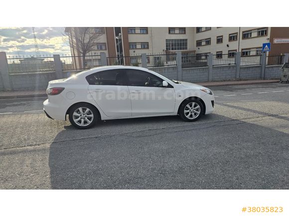 Sahibinden Mazda 3 1.6 Impressive 2011 Model