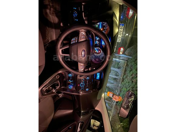 Sahibinden Ford Focus 1.6 TDCi Trendx 2017 Model  20500 km Beyaz
