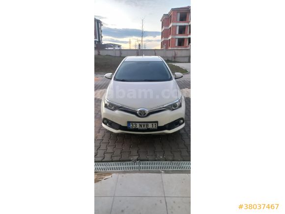 Sahibinden Toyota Auris 1.6 Active 2016 Model  182.000 km orjinal